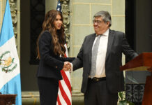 Guatemala y EE.UU. firman un convenio para fortalecer la seguridad conjunta en aeropuerto