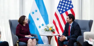 Canciller Bú se reúne con encargada interina de embajada de EEUU para reafirmar compromiso en temas migratorios