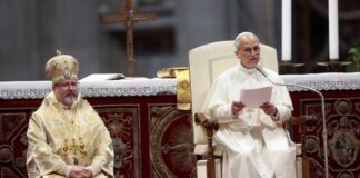 El papa expresa su dolor y cercanía a los ucranianos por «esta guerra sin sentido»