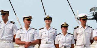 El Juan Sebastián Elcano llega a Nueva York con la princesa Leonor a bordo