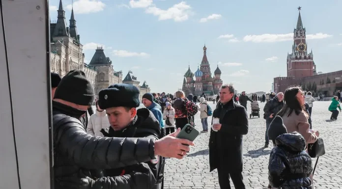 El 87 % de hijos de inmigrantes no pudieron ser escolarizados este curso en Rusia