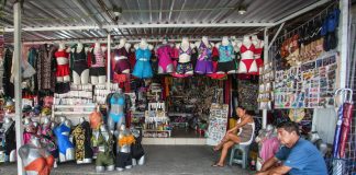 Miedo y preocupación en familias mexicanas por posible tasa a remesas desde EE.UU.