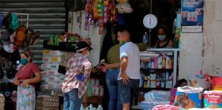 Mercado informal supera el 75 %, estima dirigente obrero
