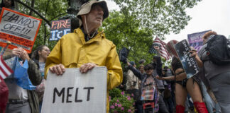 Grupos civiles alertan de peligros por fallo que permite a EEUU deportar a terceros países