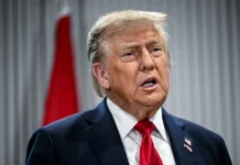 Juez reanuda investigación al Gobierno Trump por posible desacato al expulsar migrantes