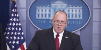 EEUU prioriza detener migrantes «criminales» en redadas laborales, dice zar de la frontera