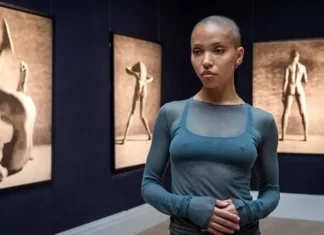 La cantante FKA Twigs retira la denuncia por abusos y agresión contra Shia LaBeouf