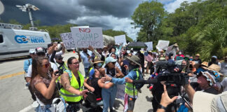 Migrantes describen el infierno dentro del centro de detención Alligator Alcatraz