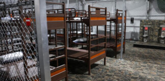 Dos italianos detenidos en el centro de inmigrantes en Alligator Alcatraz en EE.UU.