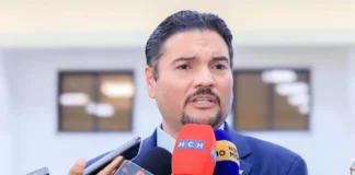 Canciller Javier Bú defiende capacidades de nueva vicecanciller y le da la bienvenida