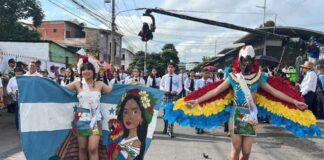 Entusiasmo, fervor y civismo en desfiles patrios en Honduras