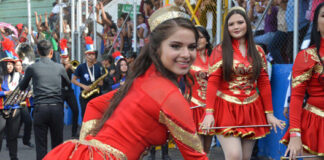 Secretario de Educación instruye realizar desfile en rutas tradicionales