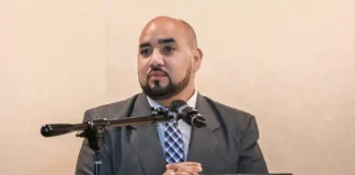 Elecciones en Honduras dejan a un ministro destituido que felicitó a su esposa opositora