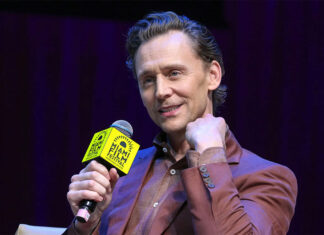 Tom Hiddleston celebra “la magia de los pequeños momentos” en ‘La vida de Chuck’