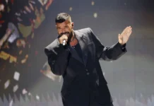 Ricky Martin reivindica en ‘Palm Royale’ las luchas aún presentes en la comunidad LGTB+