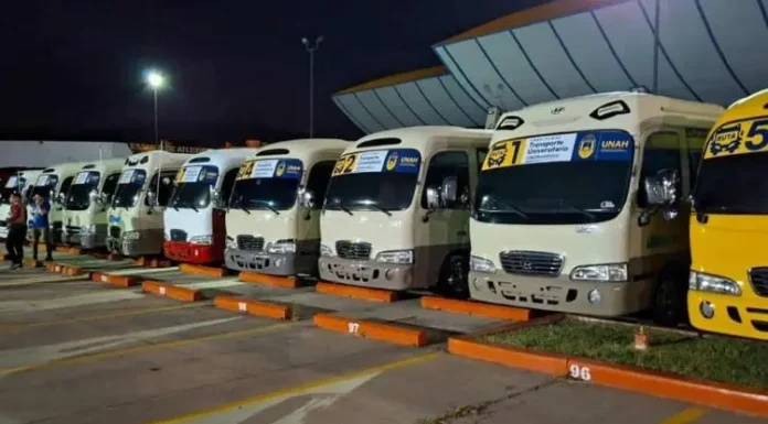 UNAH reitera disponibilidad al CNE de flota vehicular para elecciones generales