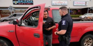 El temor crece en Charlotte con los primeros 81 migrantes detenidos en redadas de Trump