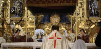 Iglesia Católica en Tegucigalpa inicia 40 horas de adoración para despedir y recibir el nuevo año