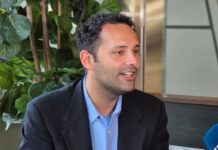 Con 28 años, Bryan Calvo gobernará la cubana Hialeah “sin” deberle a la maquinaria