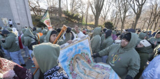 Piden milagro a la Virgen de Guadalupe para que detenga las redadas migratorias en EEUU