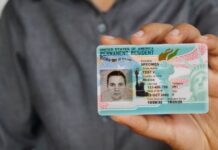 ¿Qué es la lotería de la ‘green card’ que ha pausado Trump por el tiroteo en Brown?