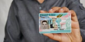 ¿Qué es la lotería de la ‘green card’ que ha pausado Trump por el tiroteo en Brown?
