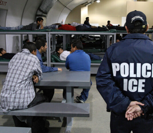 Informe revela que ICE entró en albergues de Nueva York sin orden judicial