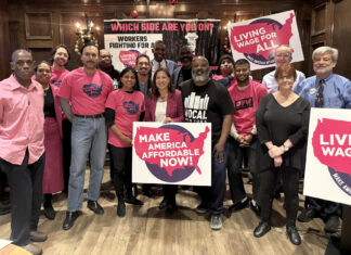 Trabajadores de Nueva York exigen elevar a 30 dólares el salario mínimo de los camareros