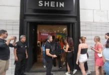 La UE aplicará una tasa de 3 euros a los pequeños paquetes que llegan vía comercio online