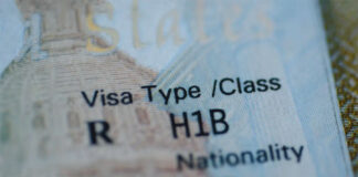 Varios estados demandan a Trump por imponer una tarifa de 100.000 dólares a visados H-1B